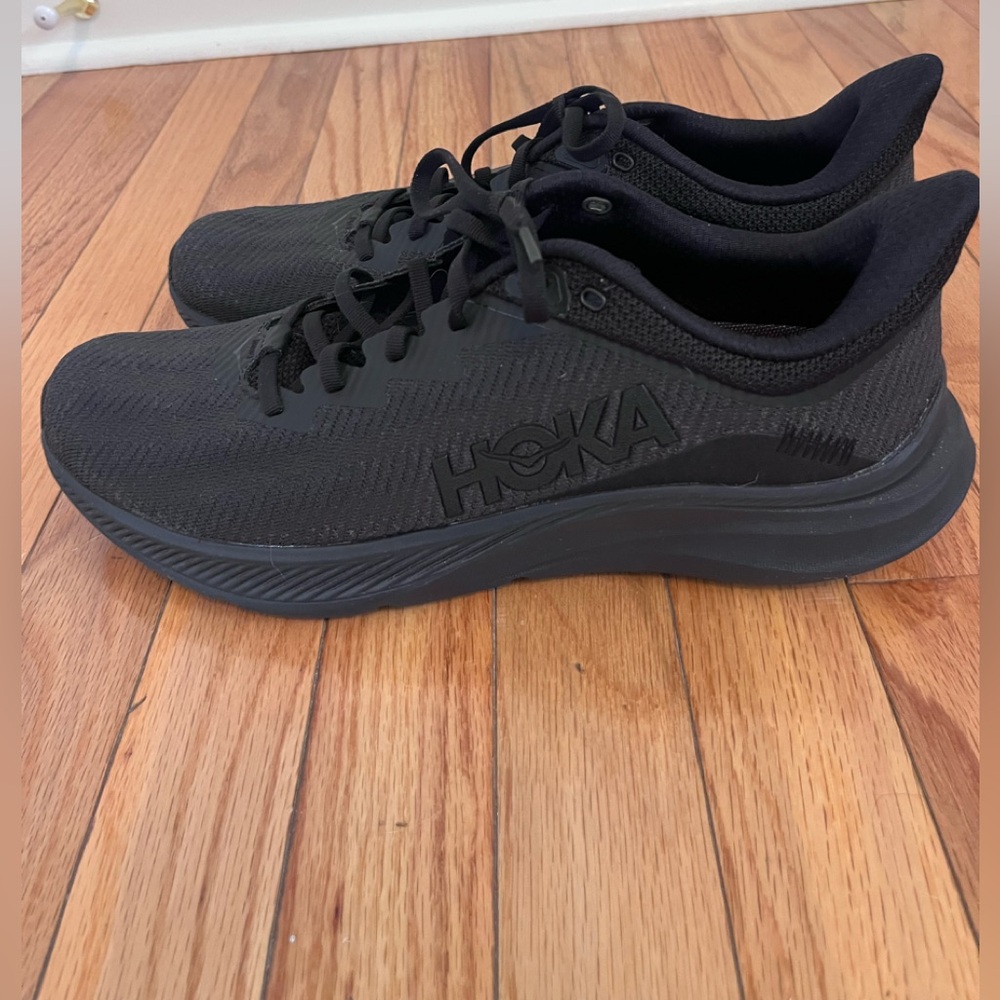 Hoka Men's Black One One Solimar Perfect Condition Size 12 Running Shoe - Picture 2 of 11